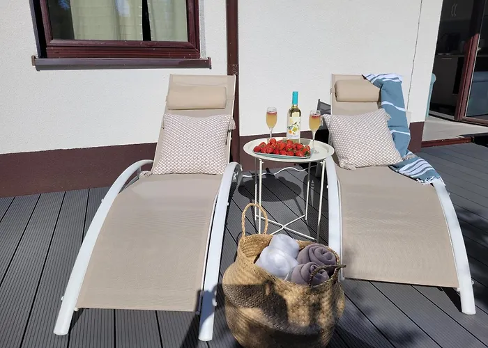 The Harmony Z Duzym Tarasem I Miejscem Do Pracy Zdalnej